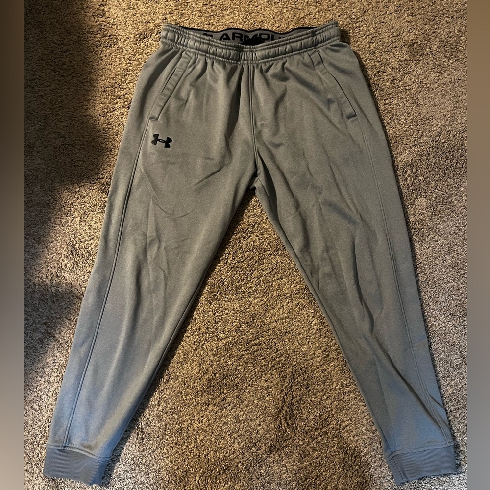 Large Under Armour Fleece Joggers